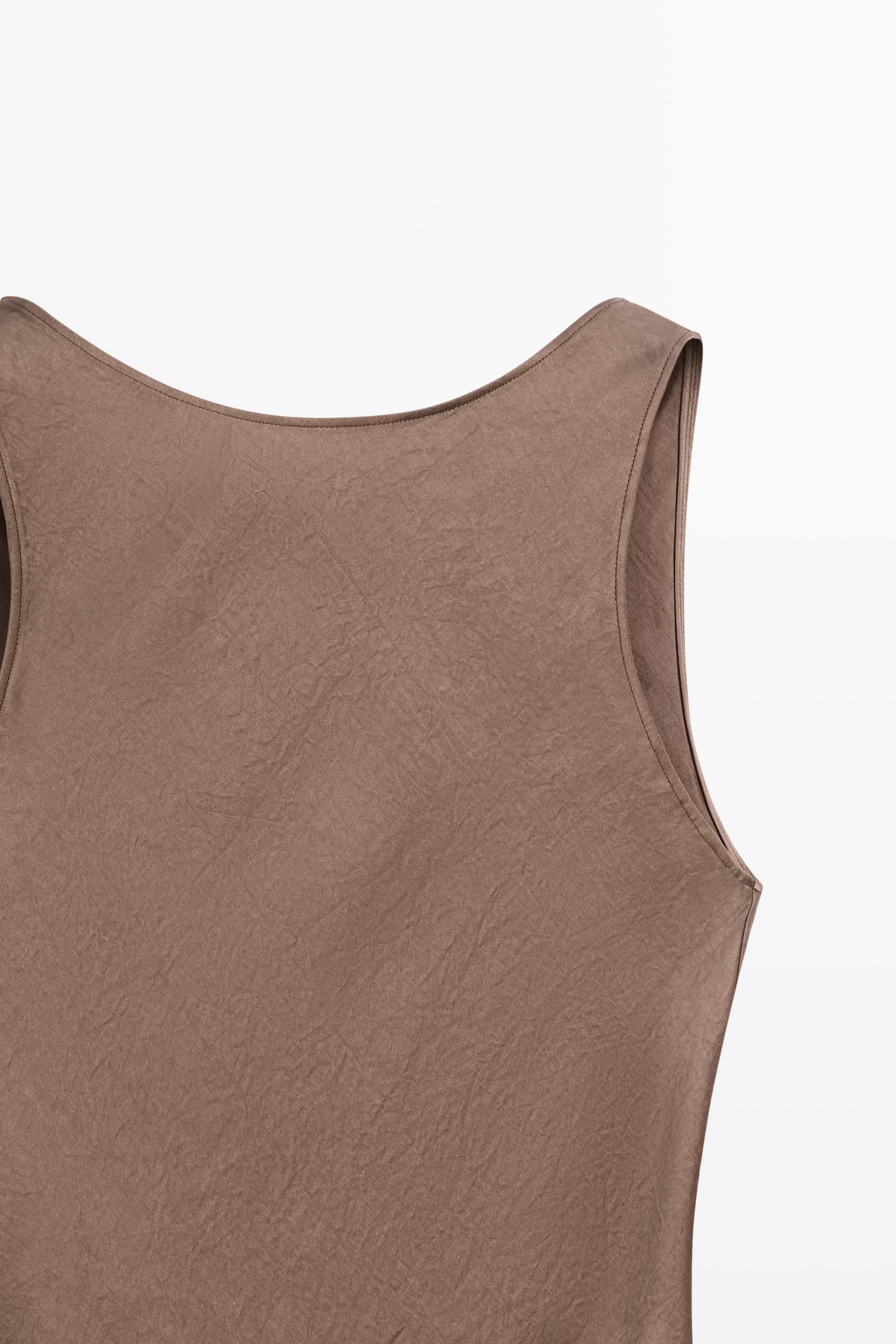 Robe longue fluide satinée